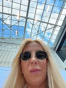 LisaMurr online show from 05/05/26, 12:19