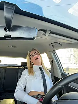 LisaMurr online show from 02/21/26, 08:49