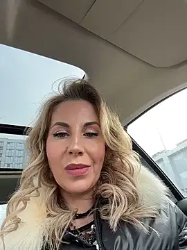 LisaMurr online show from 03/08/26, 08:28