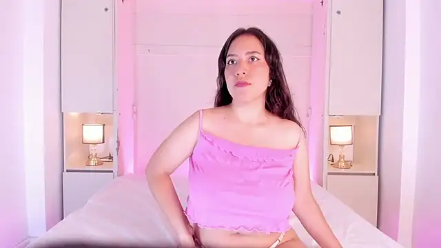 ElaRey  online show from 02/24/26, 12:28