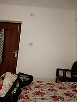 cute girl 29 online show from 04/10/26, 08:16