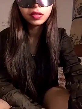 cute girl 29 online show from 03/26/26, 04:38