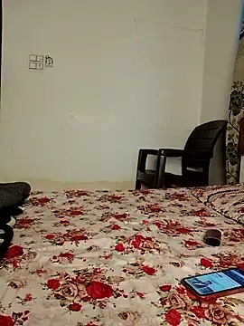 cute girl 29 online show from 03/23/26, 11:54