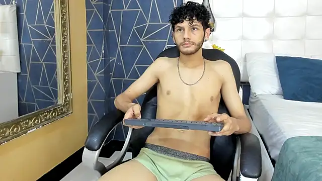 LuckySammer online show from 03/03/26, 12:01