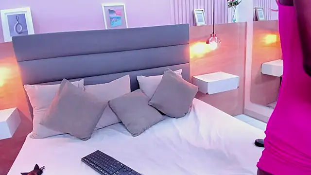 ivonne duval online show from 04/04/26, 01:28