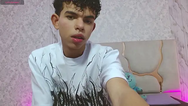 keahi tay online show from 03/11/26, 01:16