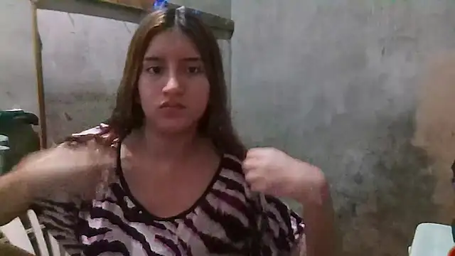 Emily 231 online show from 04/16/26, 03:51