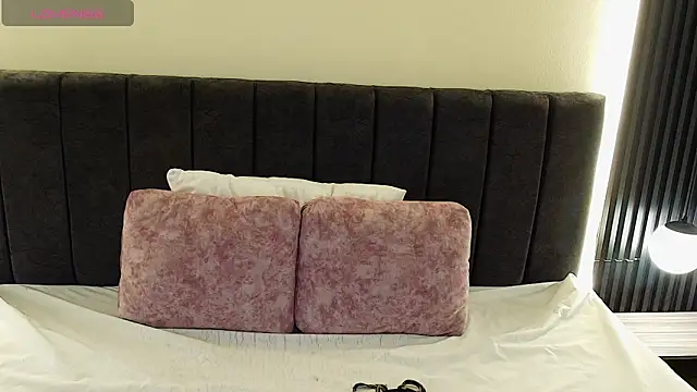 MoriahStorm online show from 04/15/26, 12:32