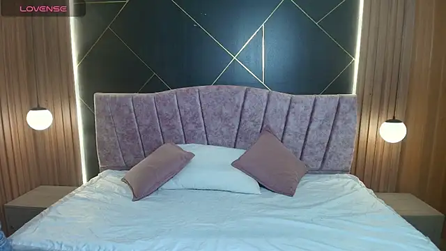 MoriahStorm online show from 03/27/26, 12:06