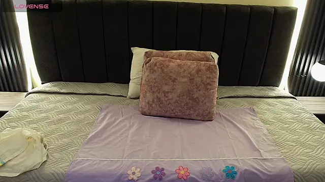 MoriahStorm online show from 04/20/26, 12:41