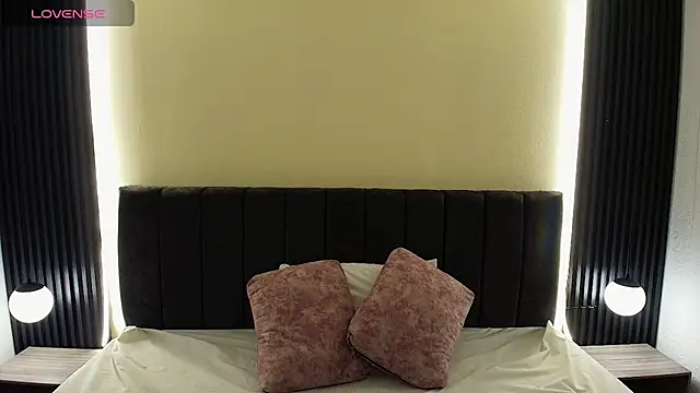 MoriahStorm online show from 04/14/26, 12:10