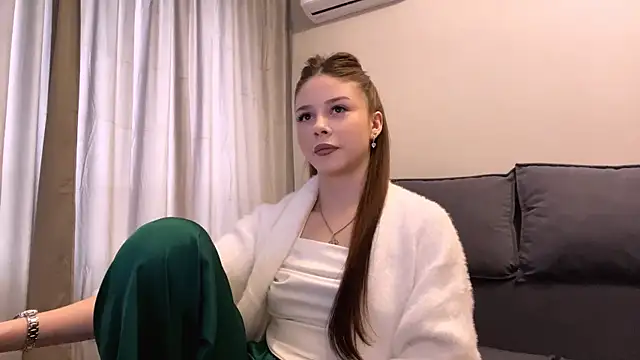 adelecloud online show from 02/18/26, 08:44