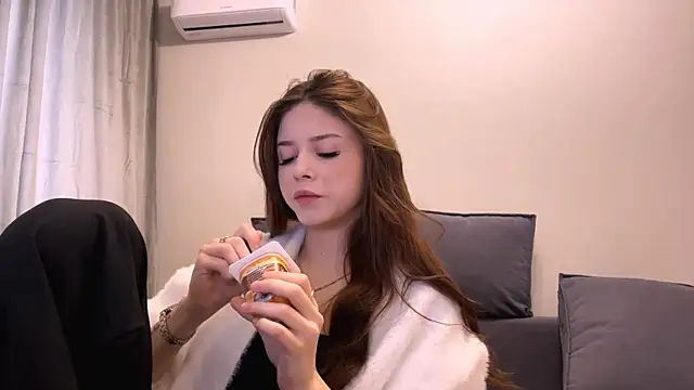 adelecloud online show from 02/19/26, 08:33