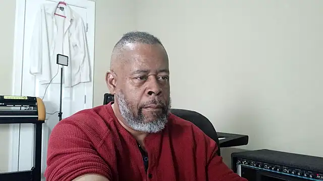 Cleozevo1961 online show from 03/09/26, 09:18