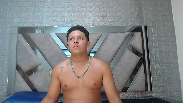 Alexa-Dulce online show from 04/14/26, 02:27