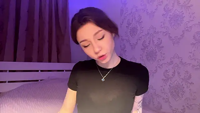 aera elese online show from 03/09/26, 04:16