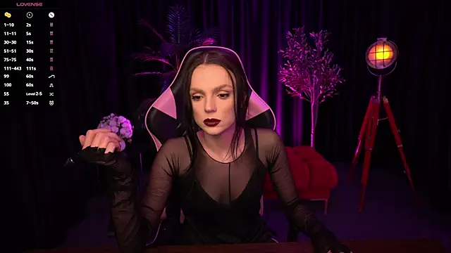 Wild Alice me online show from 05/15/26, 03:43