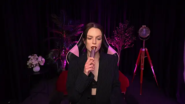 Wild Alice me online show from 04/08/26, 03:24