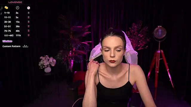 Wild Alice me online show from 04/05/26, 03:08