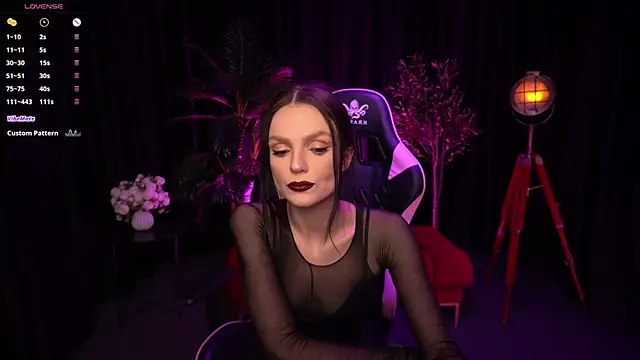 Wild Alice me online show from 05/10/26, 03:36