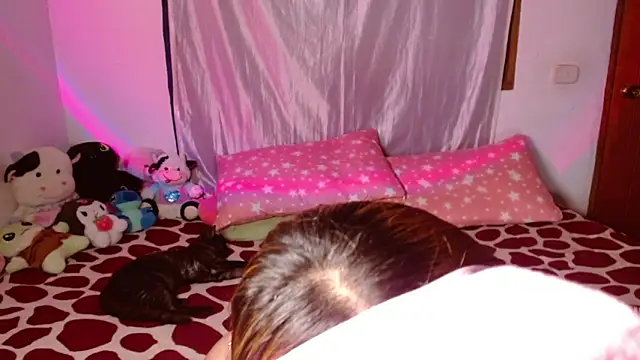 chloe roxy online show from 03/25/26, 03:50