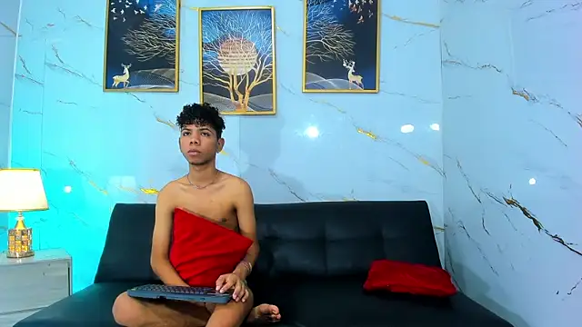 Snapshot of Spicy_guys chatting on 05/11/26, 01:23 Spicy guys online show from 05/11/26, 01:23