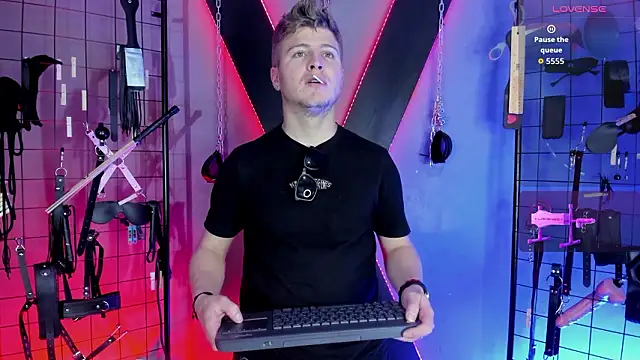 Snapshot of MrJustin_Brianna_BDSM chatting on 02/28/26, 07:24 MrJustin Brianna BDSM online show from 02/28/26, 07:24