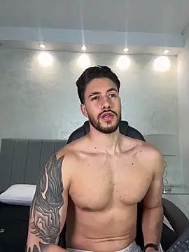 Snapshot of evans_campbell1 chatting on 02/21/26, 11:29 evans campbell1 online show from 02/21/26, 11:29