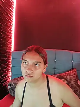 Snapshot of Arabella_Fraser18 chatting on 06/25/26, 11:37 Arabella Fraser18 online show from 06/25/26, 11:37