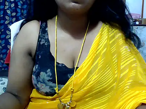 Snapshot of Angel_honeybear_143 chatting on 06/28/26, 08:26 Angel honeybear 143 online show from 06/28/26, 08:26