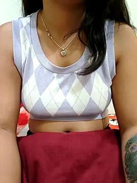 Cute-Sanvii online show from 04/17/26, 07:49