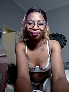 SassyyLadyKay online show from 04/04/26, 01:01