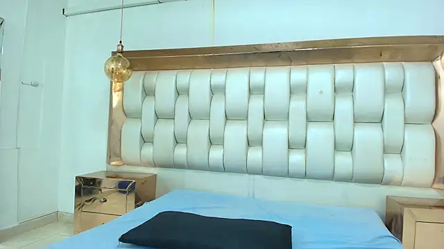 AzulMaveric online show from 03/28/26, 05:14