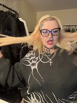 grindhouseho online show from 04/11/26, 03:58