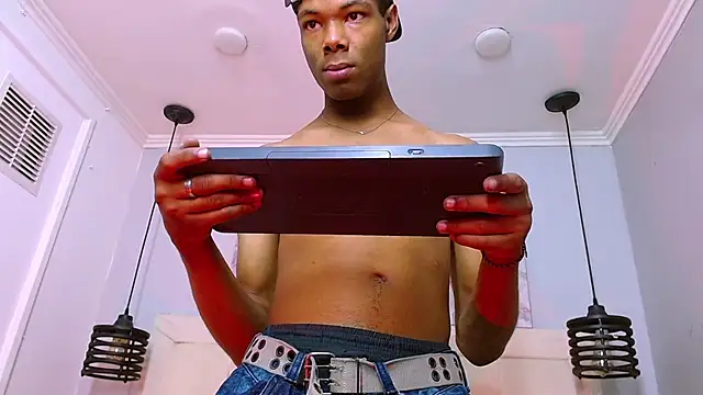 Santiago Ortiz  online show from 03/09/26, 01:36