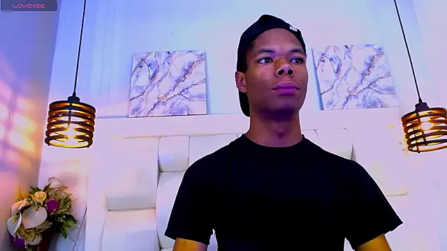 Santiago Ortiz  online show from 03/03/26, 03:08