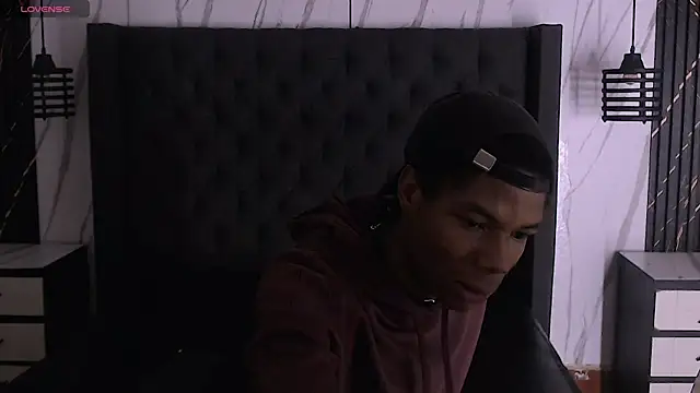 Santiago Ortiz  online show from 04/12/26, 01:03