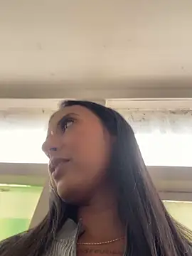 Tifqueen online show from 03/17/26, 06:00