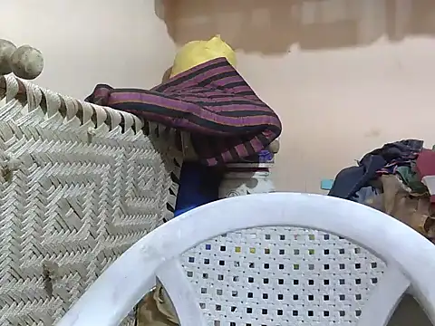 sassy slut 69 online show from 02/25/26, 11:43