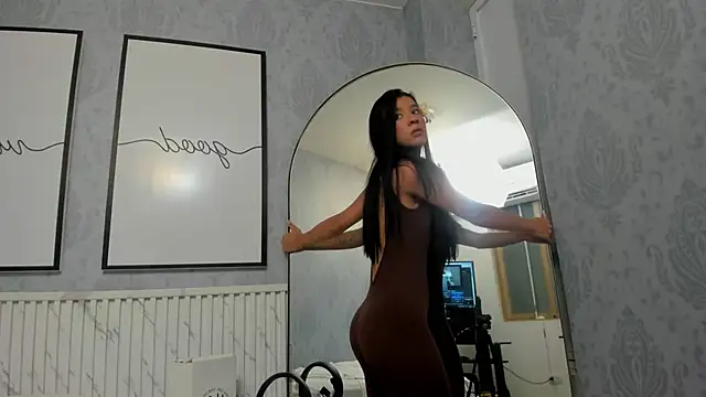 beautydoll18  online show from 06/15/26, 10:15