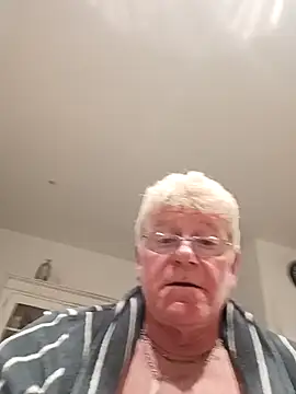 olivbisoumis online show from 03/28/26, 05:30