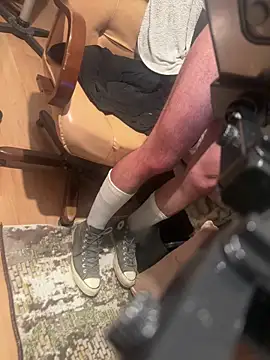 ozzyylove online show from 04/11/26, 08:12