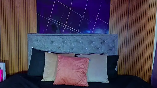 Sophiexx  online show from 03/03/26, 03:52