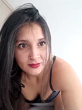 Cami carvajal online show from 03/27/26, 05:36