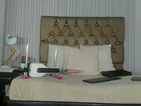hanna luciana online show from 05/23/26, 02:16