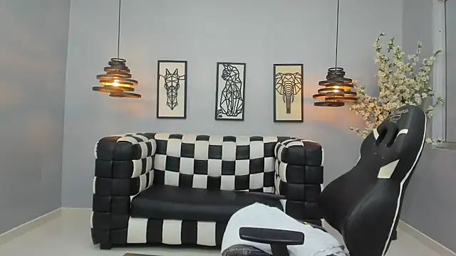 CAAMII SWEETT online show from 02/26/26, 07:47