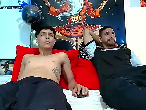 Eliassalvatore  online show from 04/04/26, 12:39