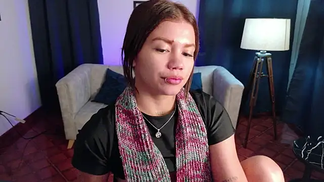 Alessia Monroe  online show from 04/21/26, 01:42