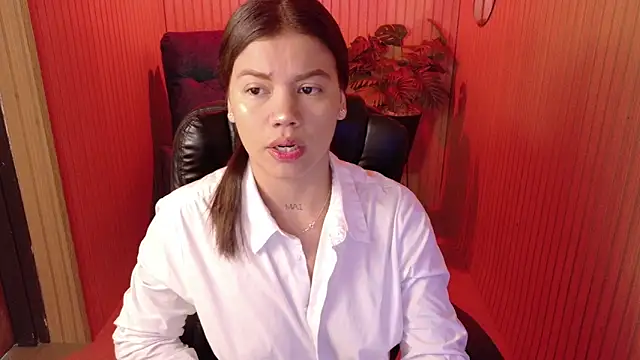 Alessia Monroe  online show from 04/12/26, 07:39