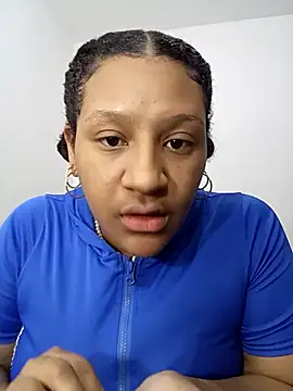 gigiblue89 online show from 05/10/26, 07:34